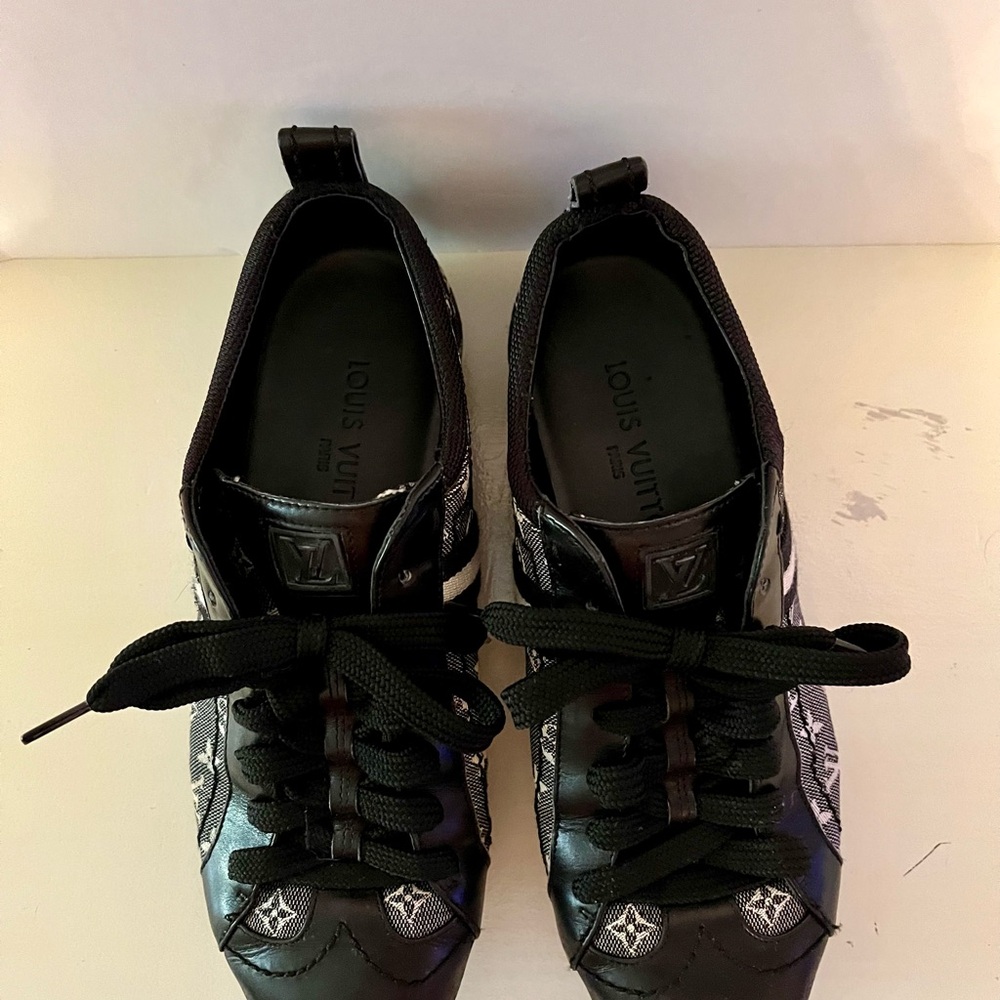 Louis Vuitton Black and Gray Women's Sneakers - Picture 7 of 15